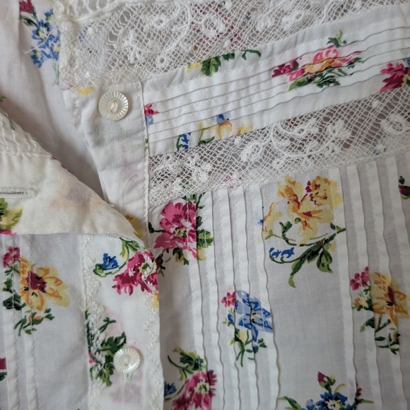 Doen White Floral Top - Picture 4 of 7